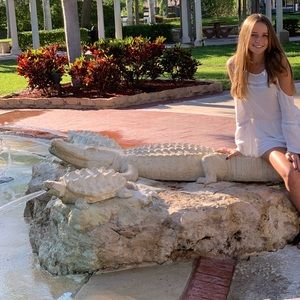 Meet your Posher, Kelsey